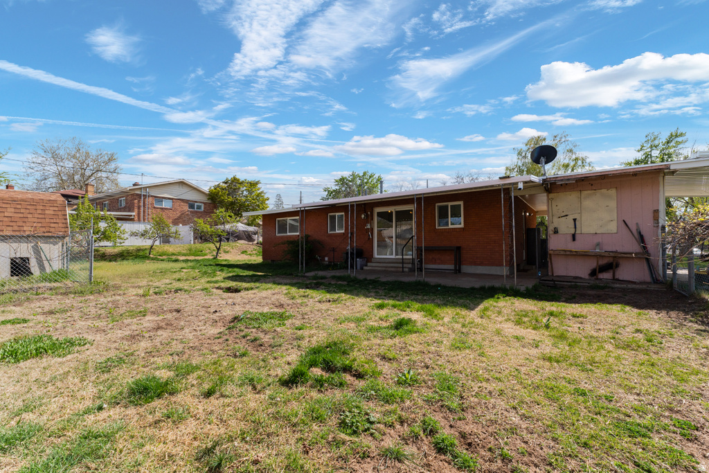 2260 W 3875 S Roy, UT 84067