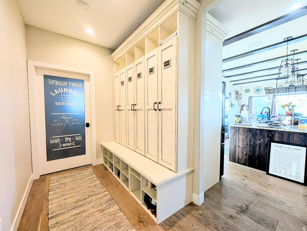 10868 S ASCOT PKWY Sandy, UT 84092