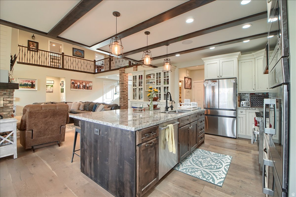 10868 S ASCOT PKWY Sandy, UT 84092