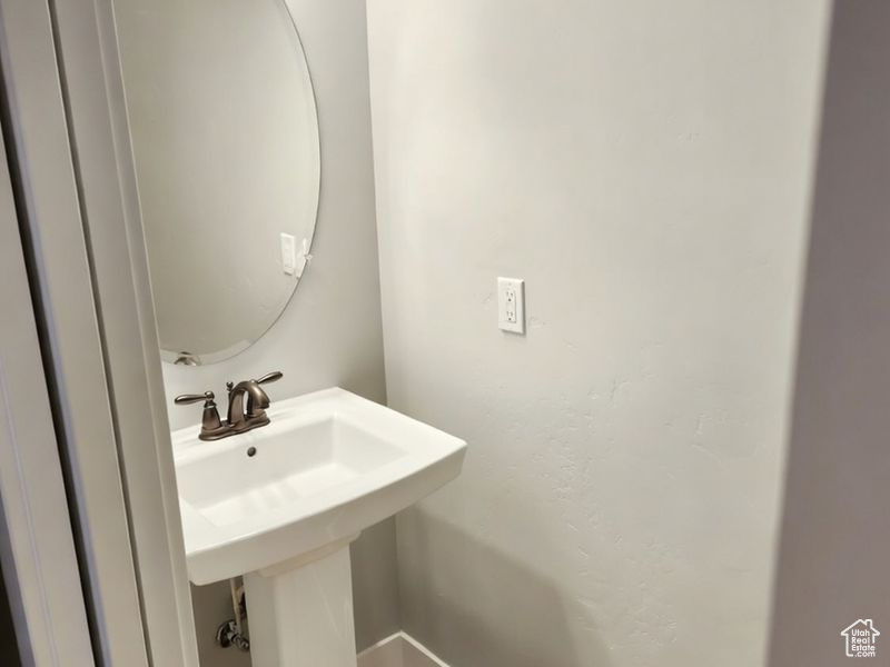 2622 OAKRIDGE DR Spanish Fork, UT 84660