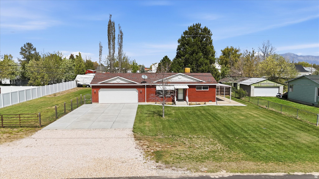 6030 W 5800 S Hooper, UT 84315