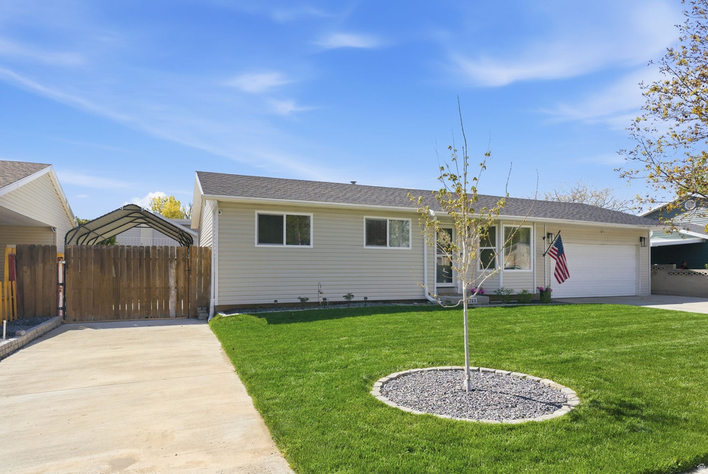 4265 W STRATUS ST Salt Lake City, UT 84118