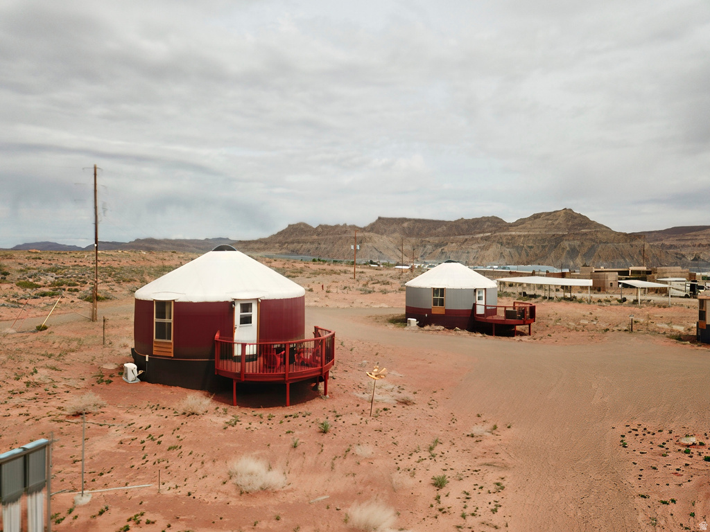 151 S NOMAD WAY Big Water, UT 84741