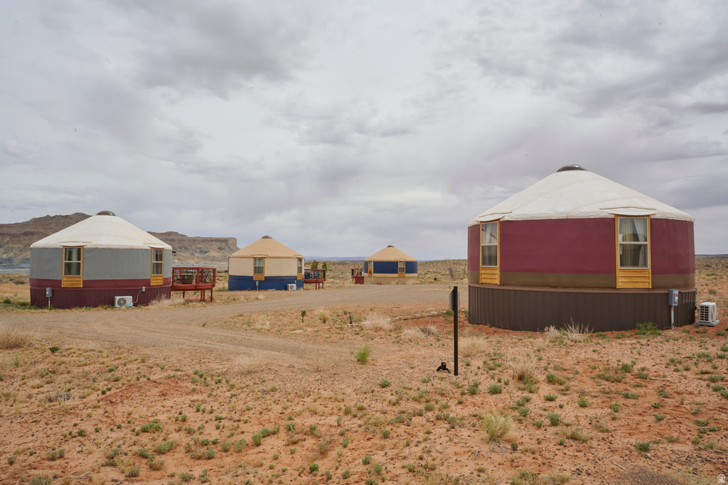 151 S NOMAD WAY Big Water, UT 84741