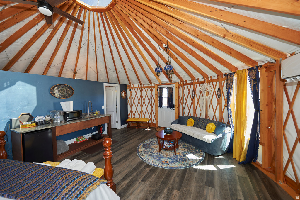 151 S NOMAD WAY Big Water, UT 84741