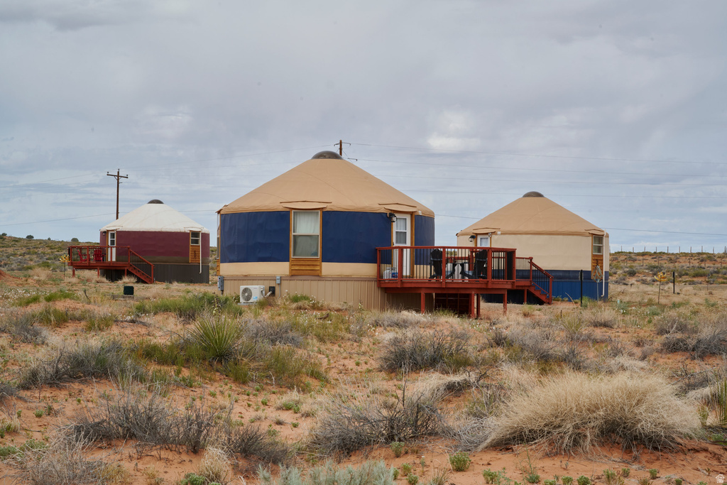 151 S NOMAD WAY Big Water, UT 84741