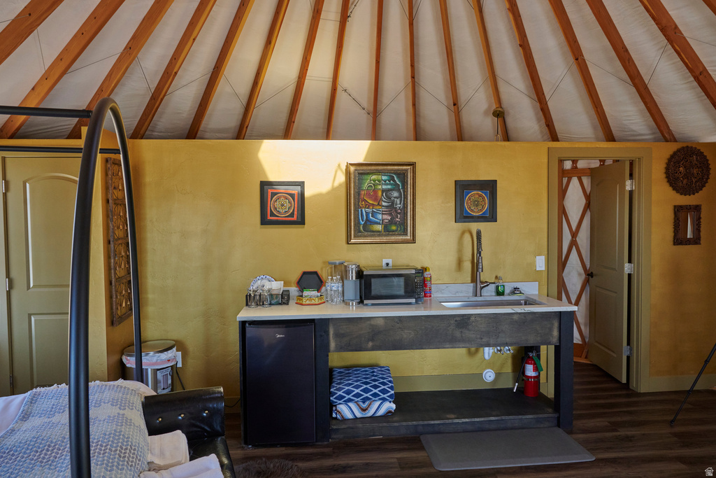 151 S NOMAD WAY Big Water, UT 84741