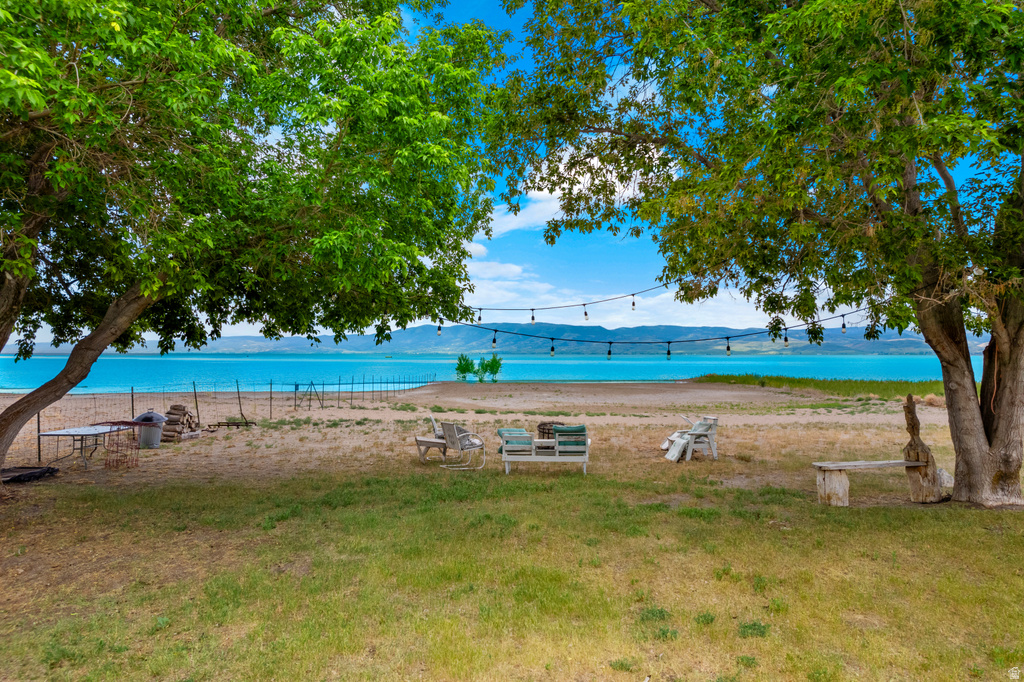 377 EAST SHORE RD Saint Charles, ID 83272