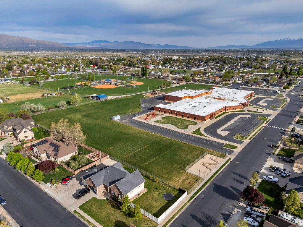 822 E 540 S Salem, UT 84653