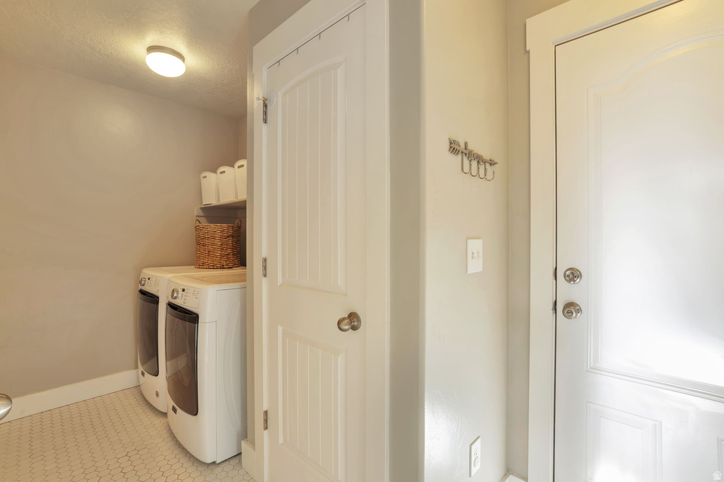 12346 S BLACK CANYON RD Riverton, UT 84096