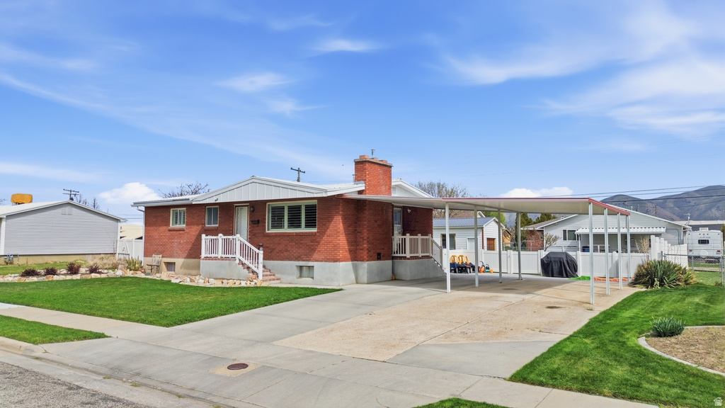 868 N 100 W Tremonton, UT 84337
