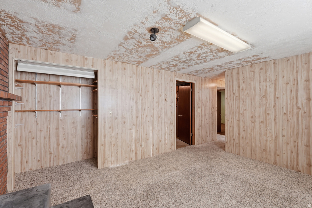 9882 S 610 E Sandy, UT 84070