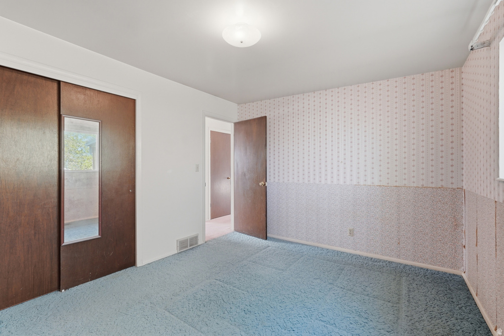 9882 S 610 E Sandy, UT 84070