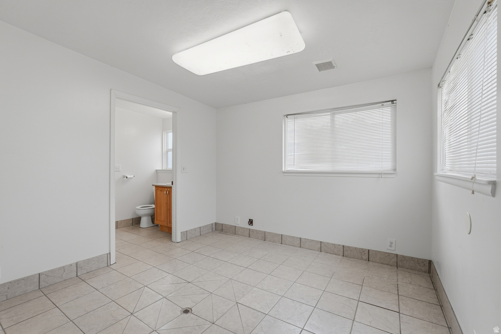 9882 S 610 E Sandy, UT 84070