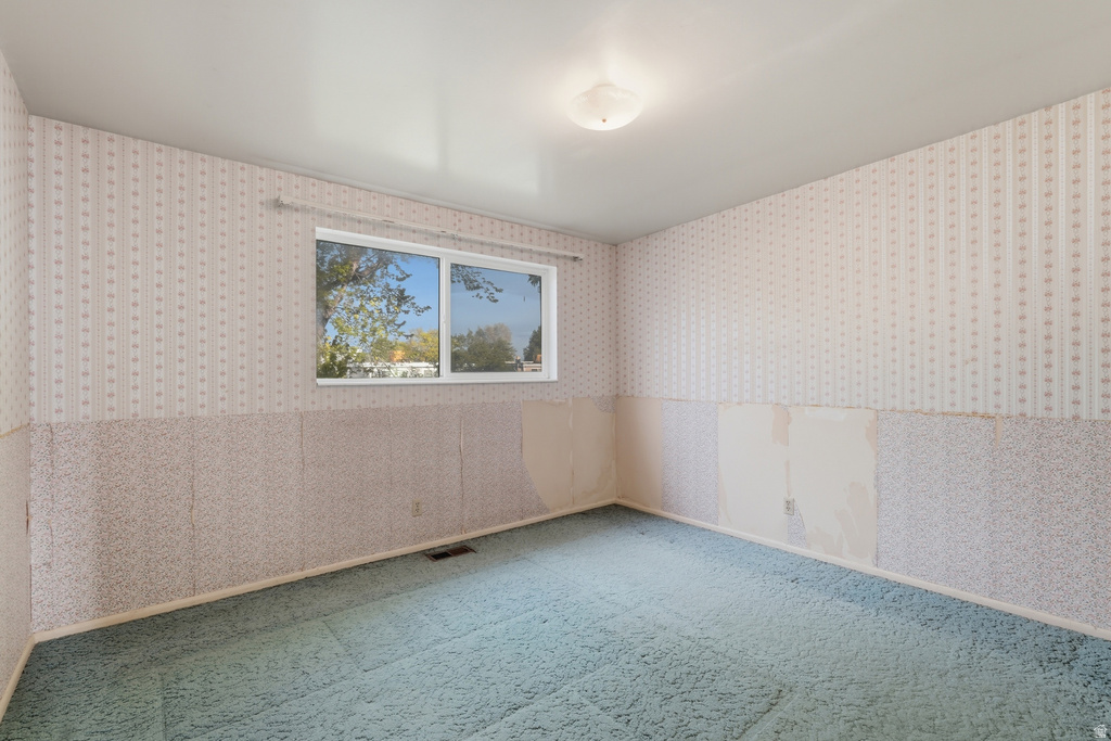 9882 S 610 E Sandy, UT 84070