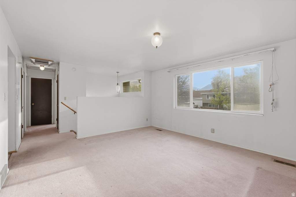 9882 S 610 E Sandy, UT 84070