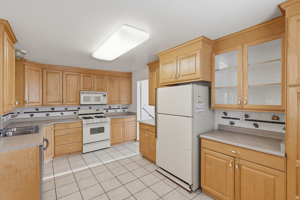 9882 S 610 E Sandy, UT 84070