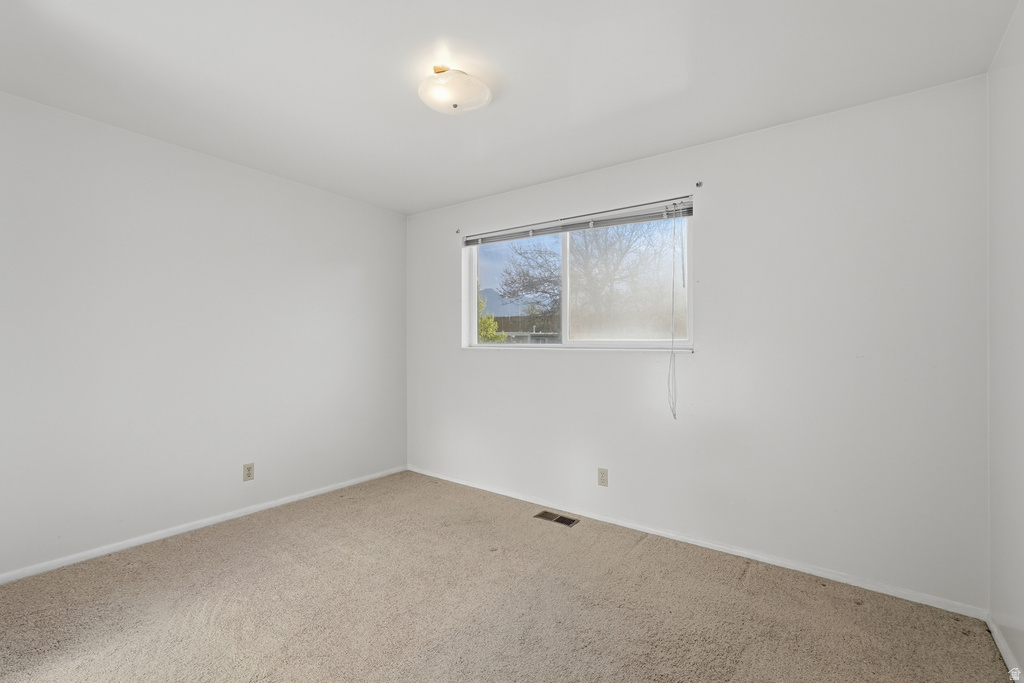 9882 S 610 E Sandy, UT 84070