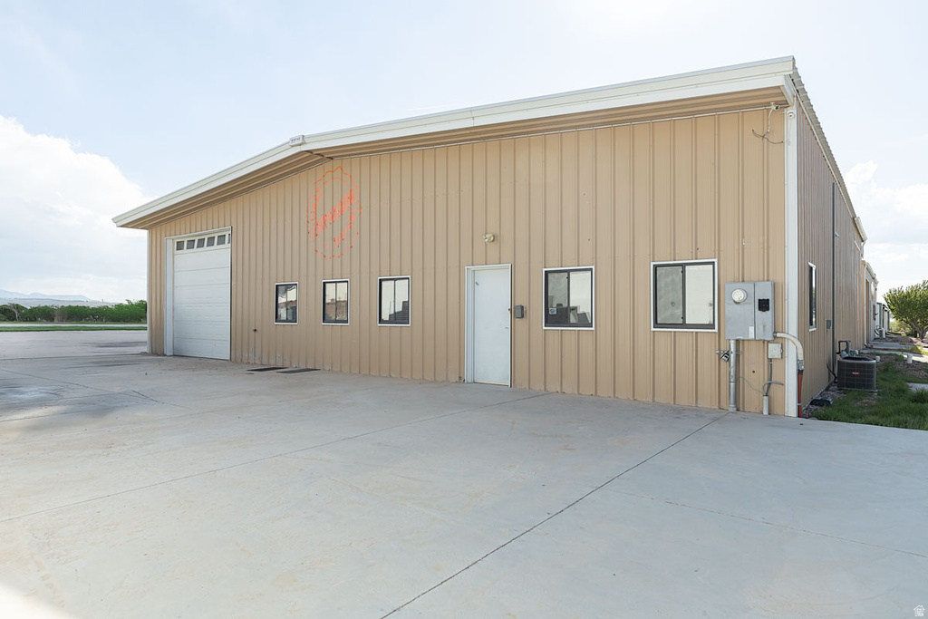 601 W 2675 N photo 4