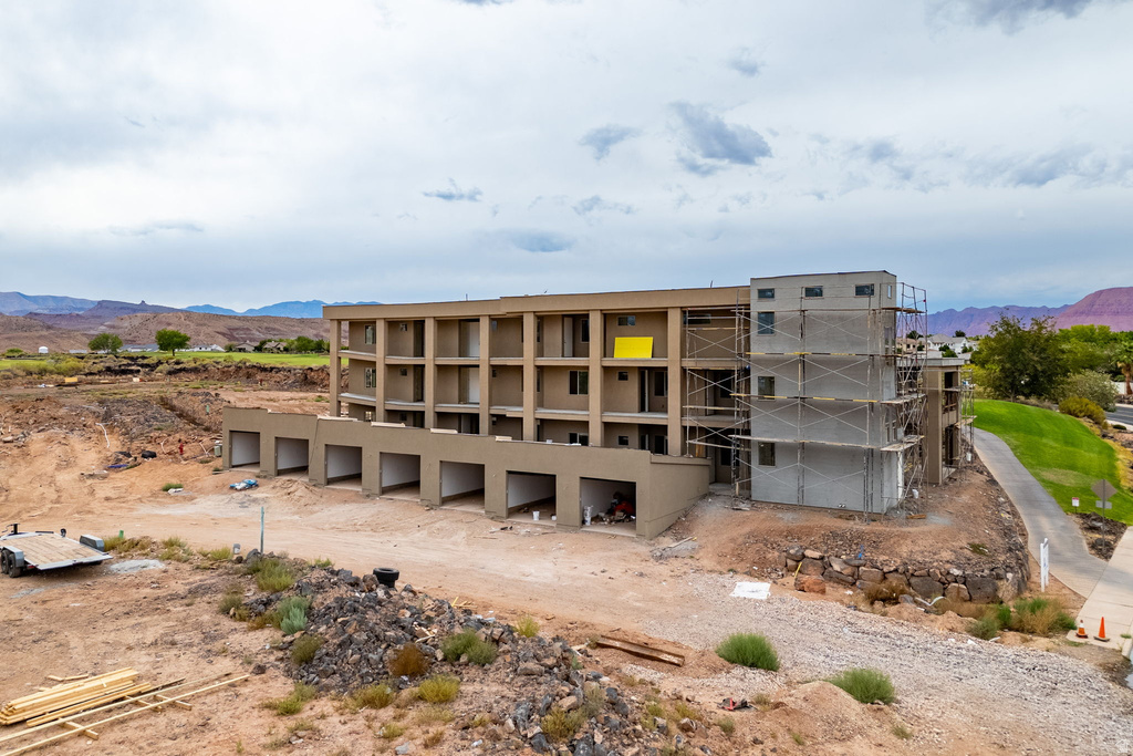 271 N COUNTRY LN #B16 St George, UT 84770