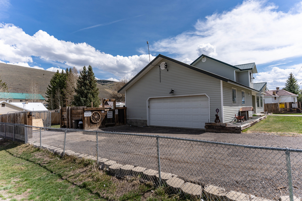 260 N CHURCH ST Scofield, UT 84526