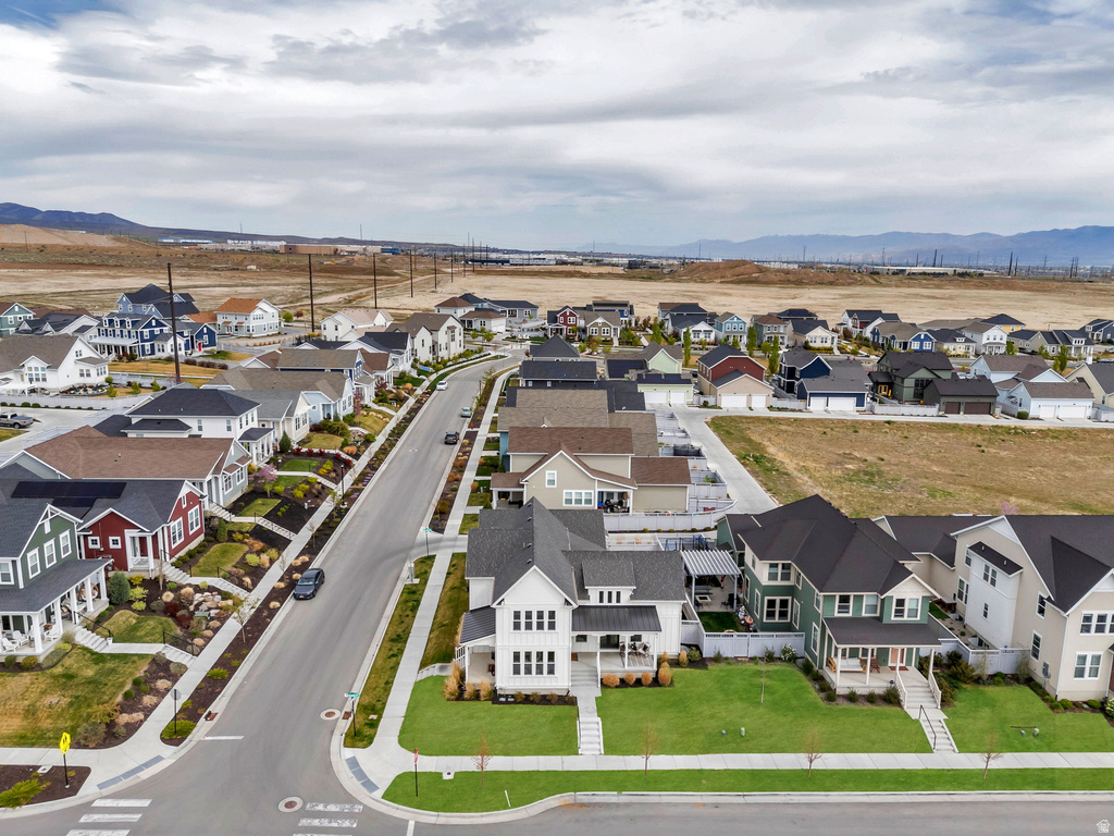 6386 W ARRANMORE DR South Jordan, UT 84009