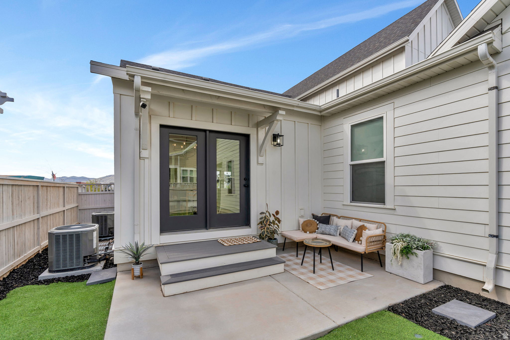 6386 W ARRANMORE DR South Jordan, UT 84009