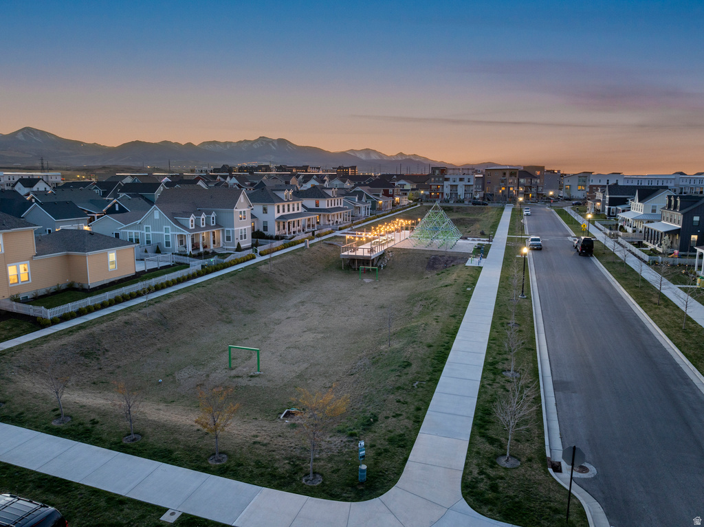 6386 W ARRANMORE DR South Jordan, UT 84009