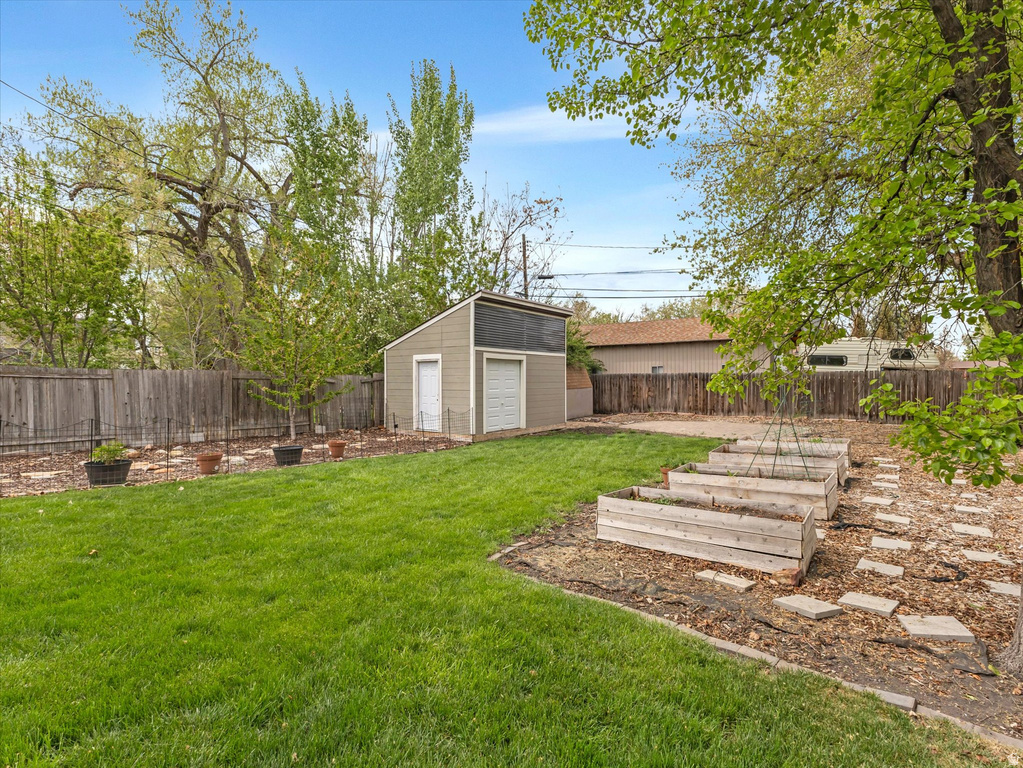 2526 S 900 E Salt Lake City, UT 84106