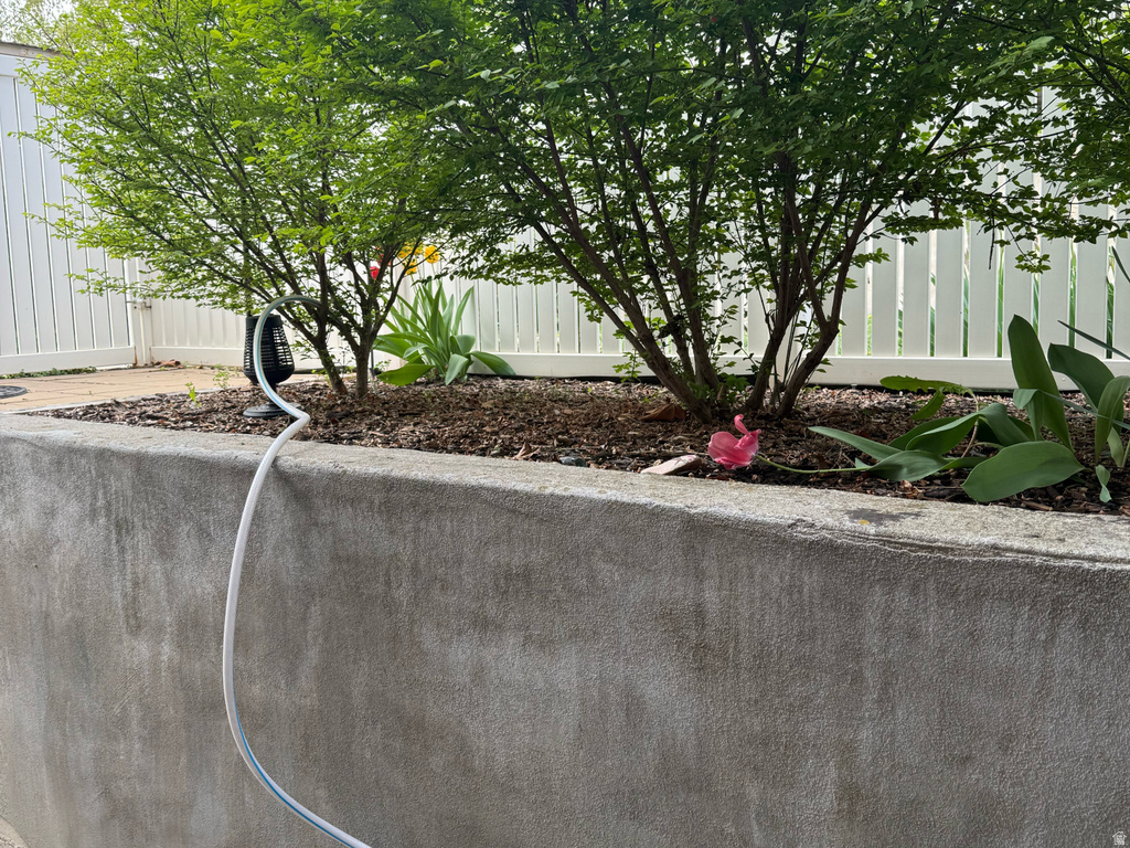 5389 S WATERBURY DR #G Salt Lake City, UT 84121