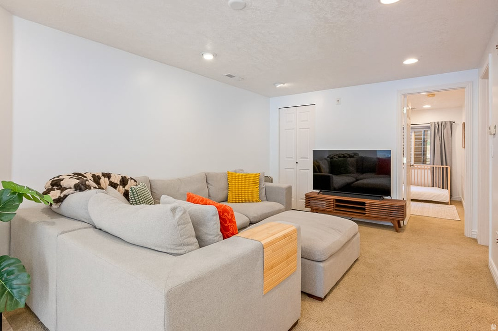 548 N 990 E Pleasant Grove, UT 84062