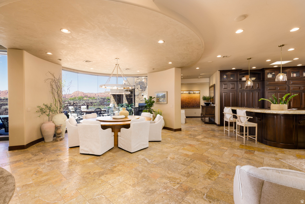 2248 N TACHEENE DR St George, UT 84770