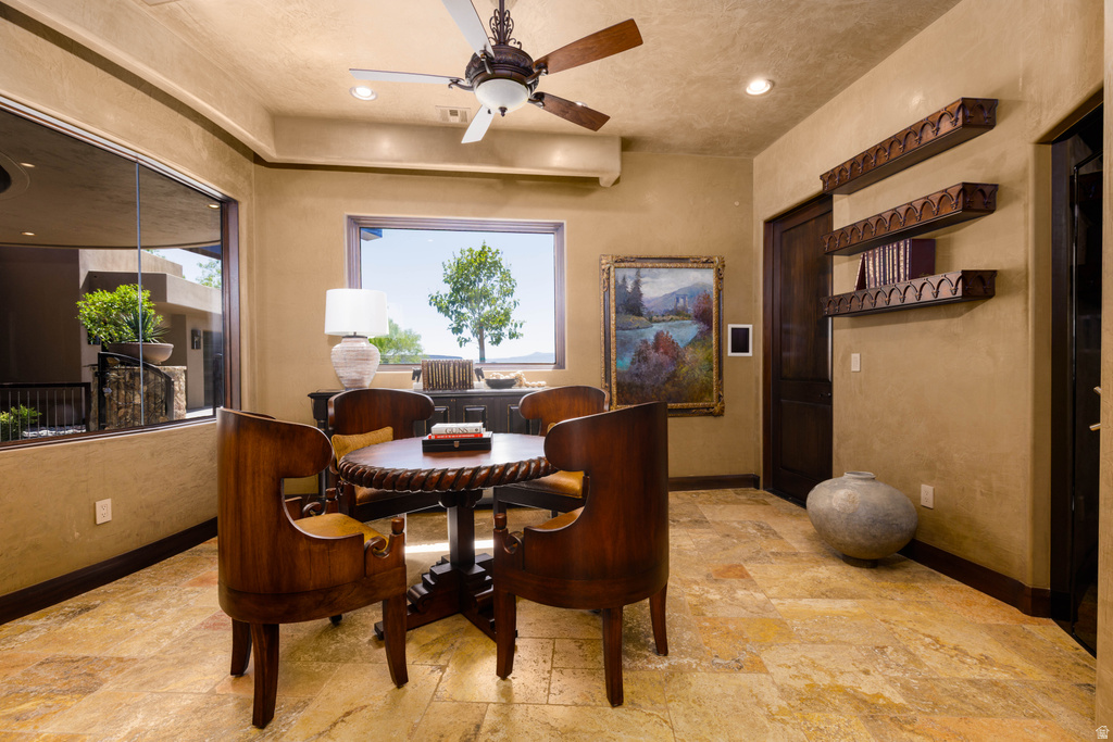 2248 N TACHEENE DR St George, UT 84770