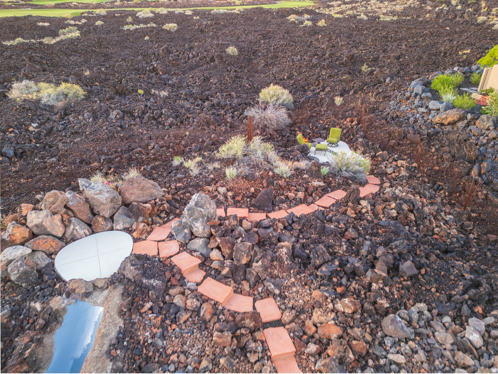 2248 N TACHEENE DR St George, UT 84770