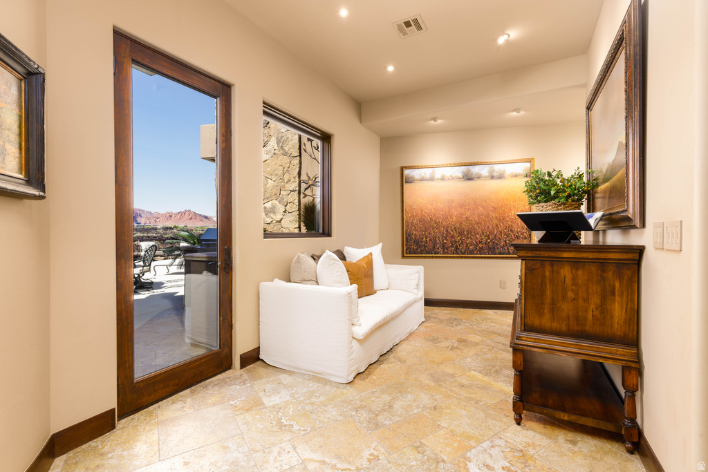 2248 N TACHEENE DR St George, UT 84770