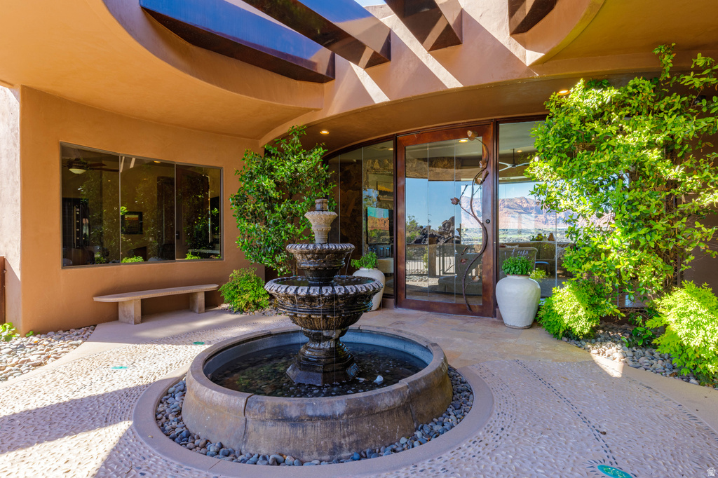 2248 N TACHEENE DR St George, UT 84770