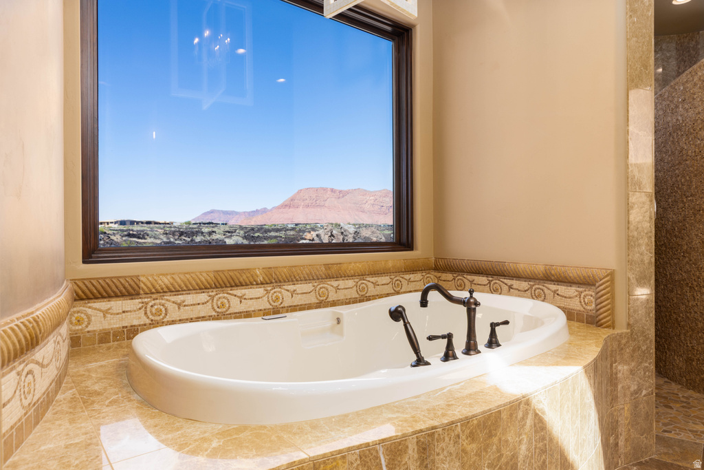 2248 N TACHEENE DR St George, UT 84770