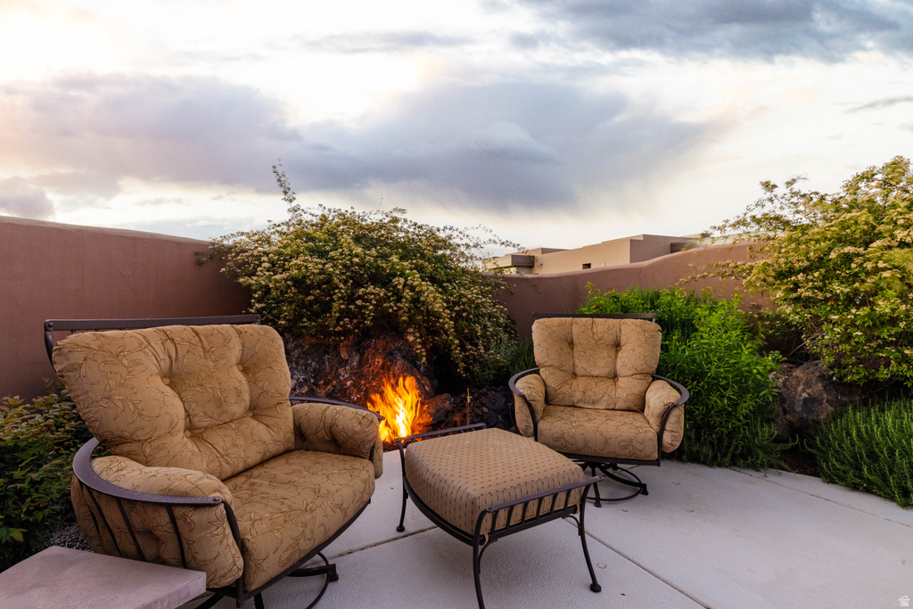 2248 N TACHEENE DR St George, UT 84770