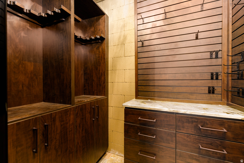 2248 N TACHEENE DR St George, UT 84770