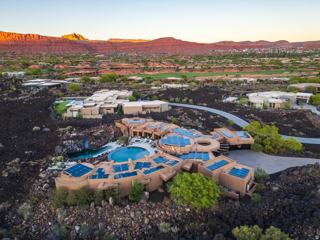 2248 N TACHEENE DR St George, UT 84770