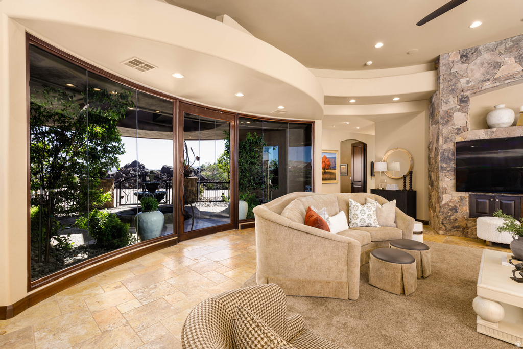 2248 N TACHEENE DR St George, UT 84770