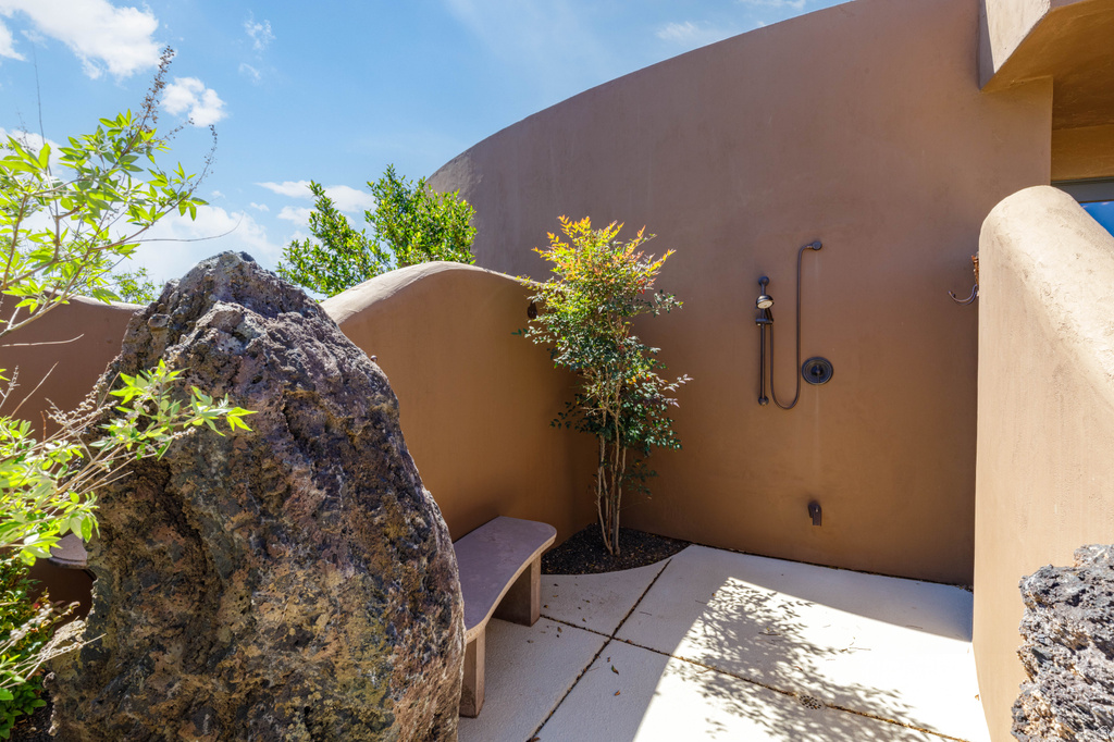 2248 N TACHEENE DR St George, UT 84770