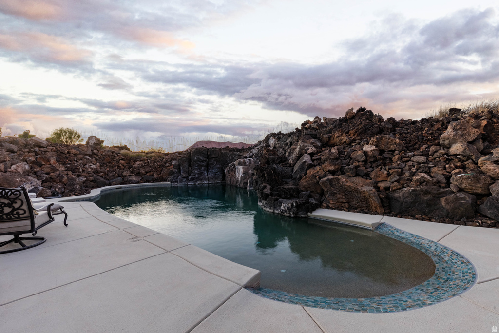 2248 N TACHEENE DR St George, UT 84770