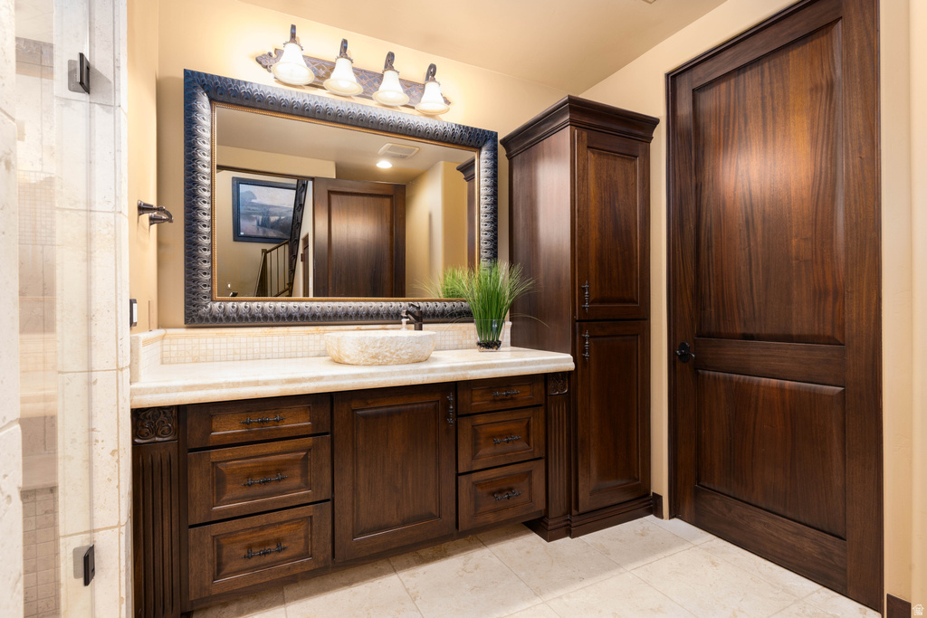 2248 N TACHEENE DR St George, UT 84770