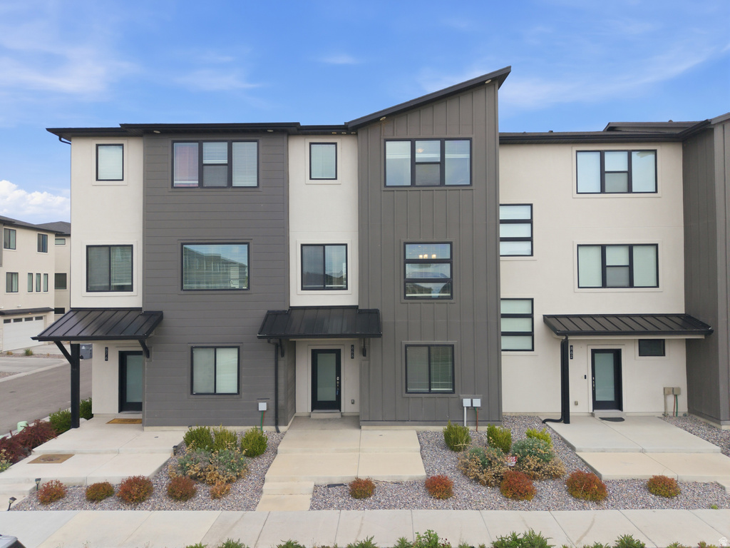 868 W 480 S American Fork, UT 84003