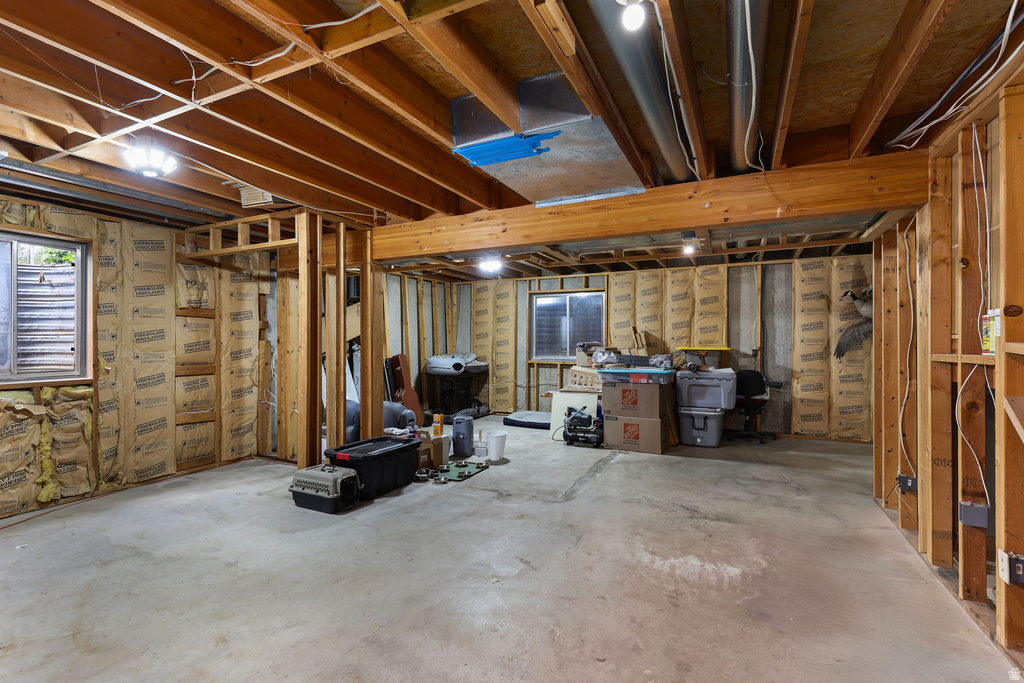 973 S VIA LA COSTA WAY Kaysville, UT 84037