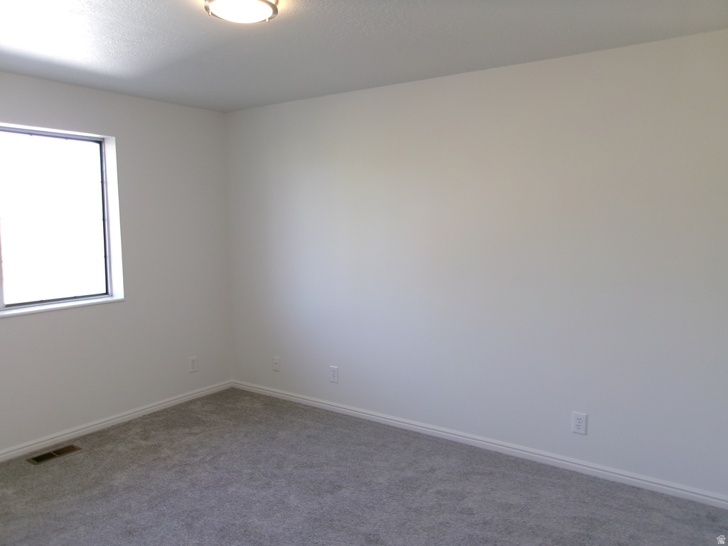 5158 S 3550 W Roy, UT 84067