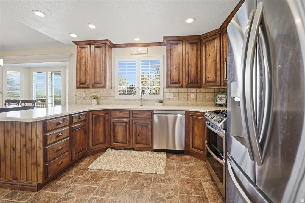 645 W 3750 N Pleasant View, UT 84414