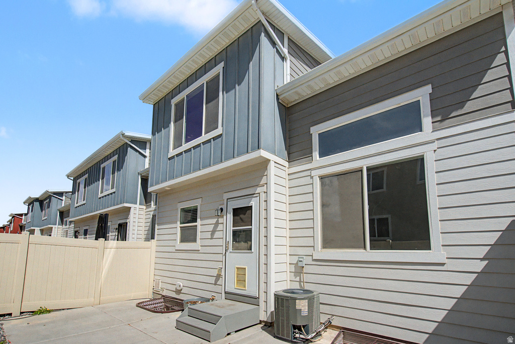 7109 N MOUNTAIN FIELD DR Eagle Mountain, UT 84005