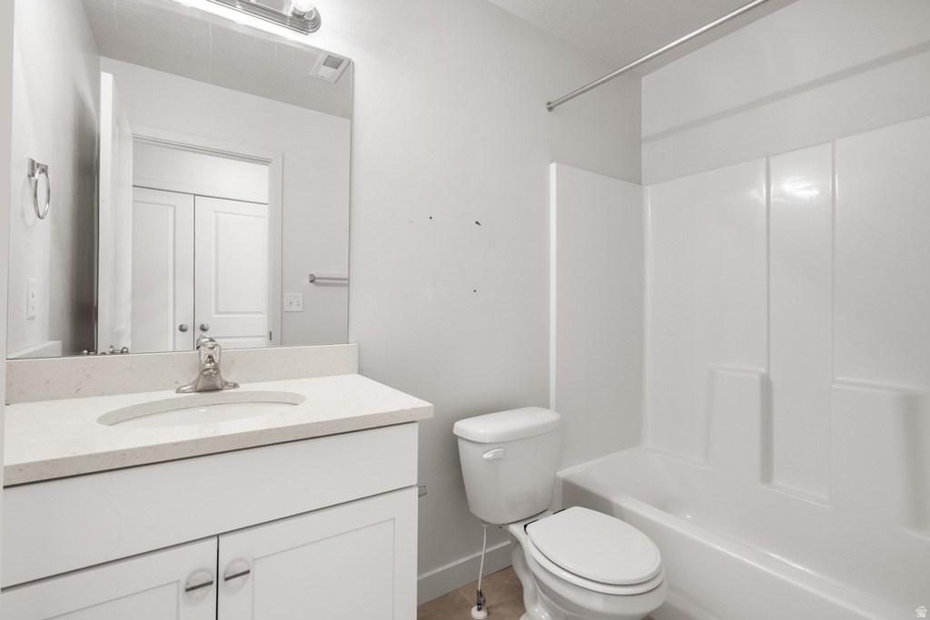 7109 N MOUNTAIN FIELD DR Eagle Mountain, UT 84005